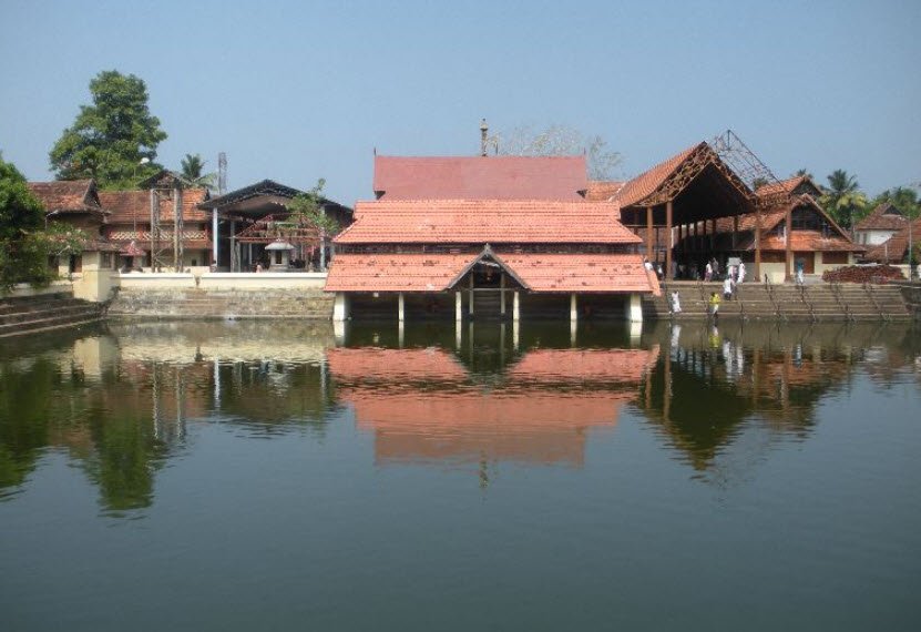 Sree Krishna Swamy Temple, Alappuzha, Kerala - Vushii.com Sree Krishna Swamy Temple, Alappuzha, Kerala - Vushii.com